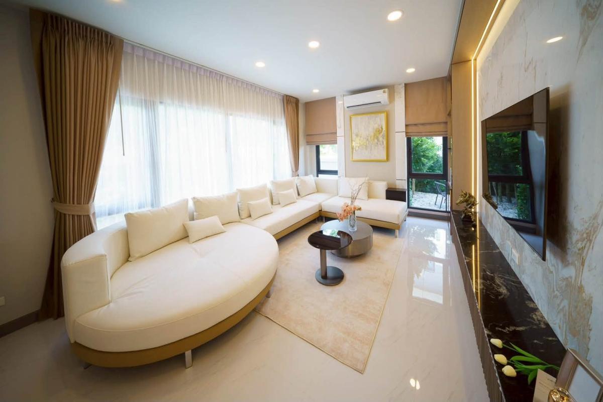 6910-008 ขาย/ให้เช่า บ้านเดี่ยว 2 ชั้น มีสระว่ายน้ำ บางนา บางพลี The City Bangna 