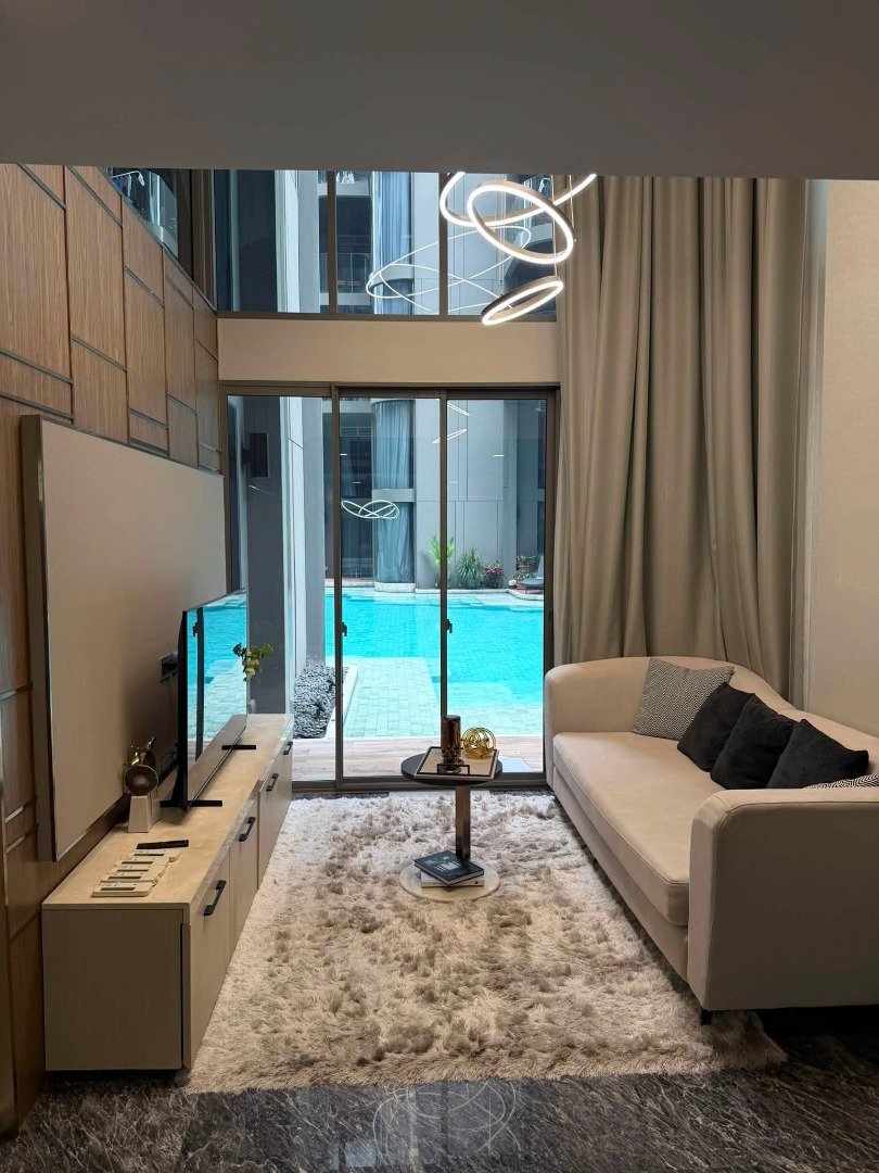6910-010 Condo for Rent in Phrompong-Thonglor area, at Ashton Sukhumvit 41, next to BTS Phrompong