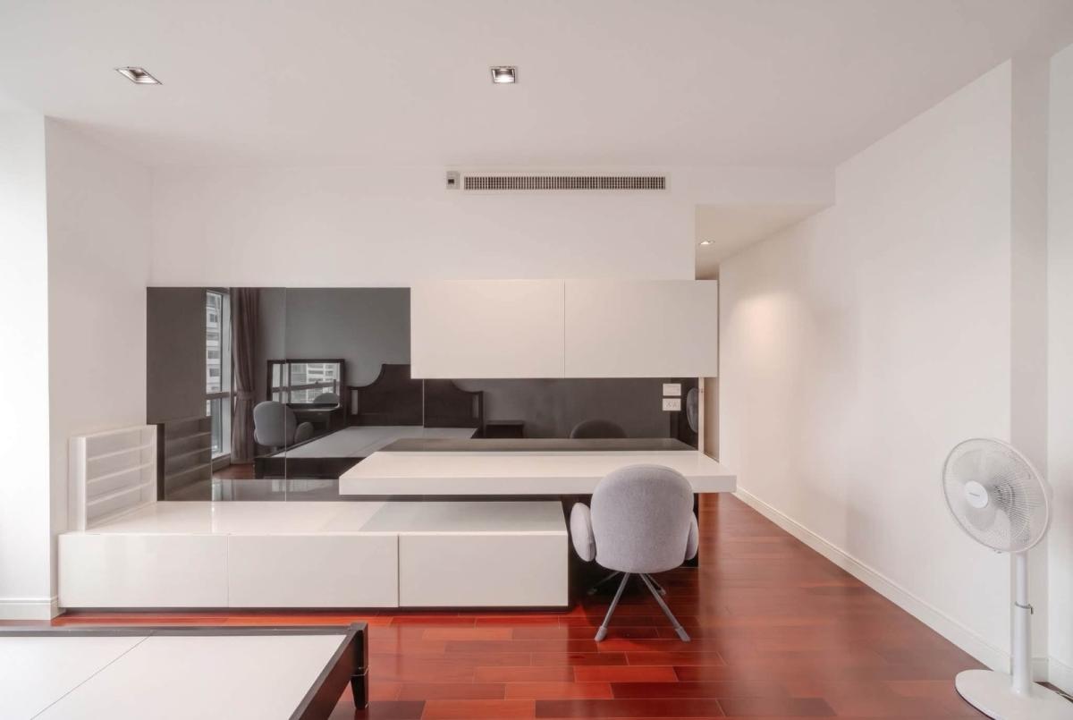 6910-018 Condo for Sale in Chidlom-Ploenchit, at Athenee Residences, BTS Ploenchit