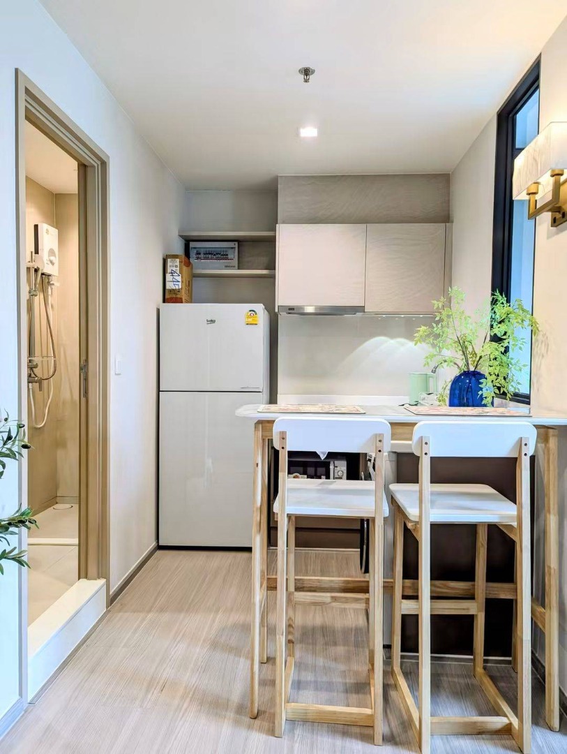 6910-054 Condo for Rent in Talad Phlu, at LIFE SATHORN SIERRA, BTS Talad Phlu, High quality furnished