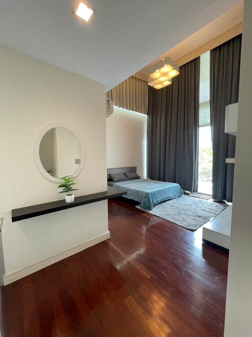 6910-056 Townhome for Rent in Ratchada-Ladprao, at The LANDMARK Residence, MRT Ladprao