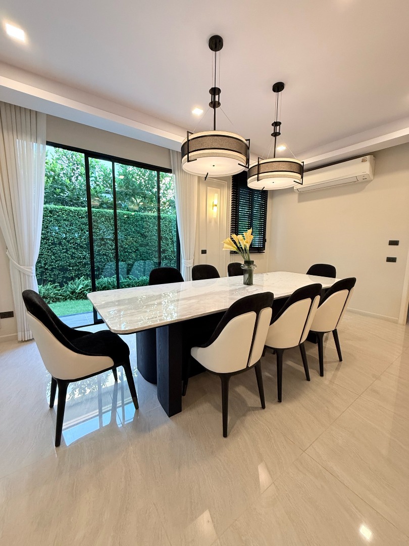 6910-065 ขาย บ้านเดี่ยว 2 ชั้น บางนา สุวรรณภูมิ Belgravia Exclusive Pool Villa Bangna Rama9