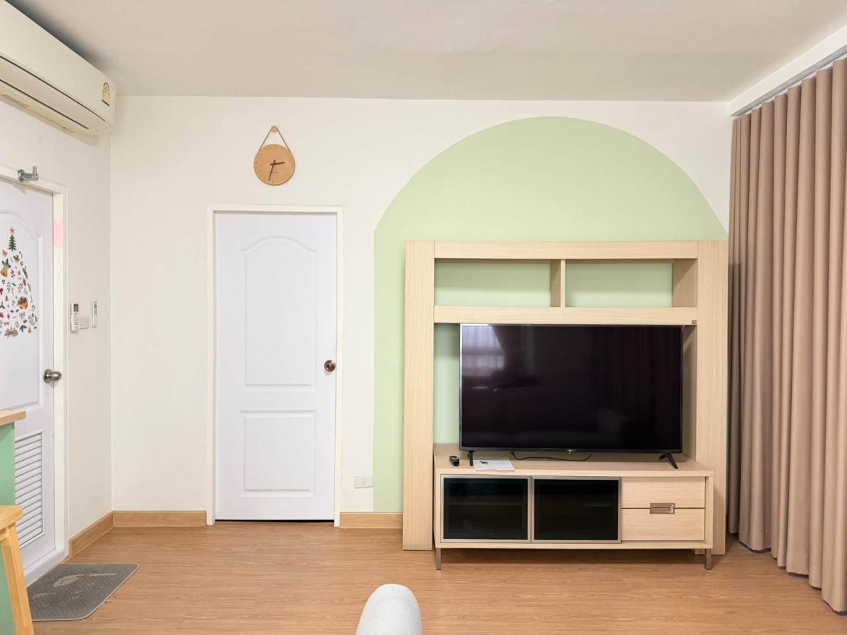6910-085 Condo for Rent in Ladprao, at The Zest Condo, MRT Ladprao