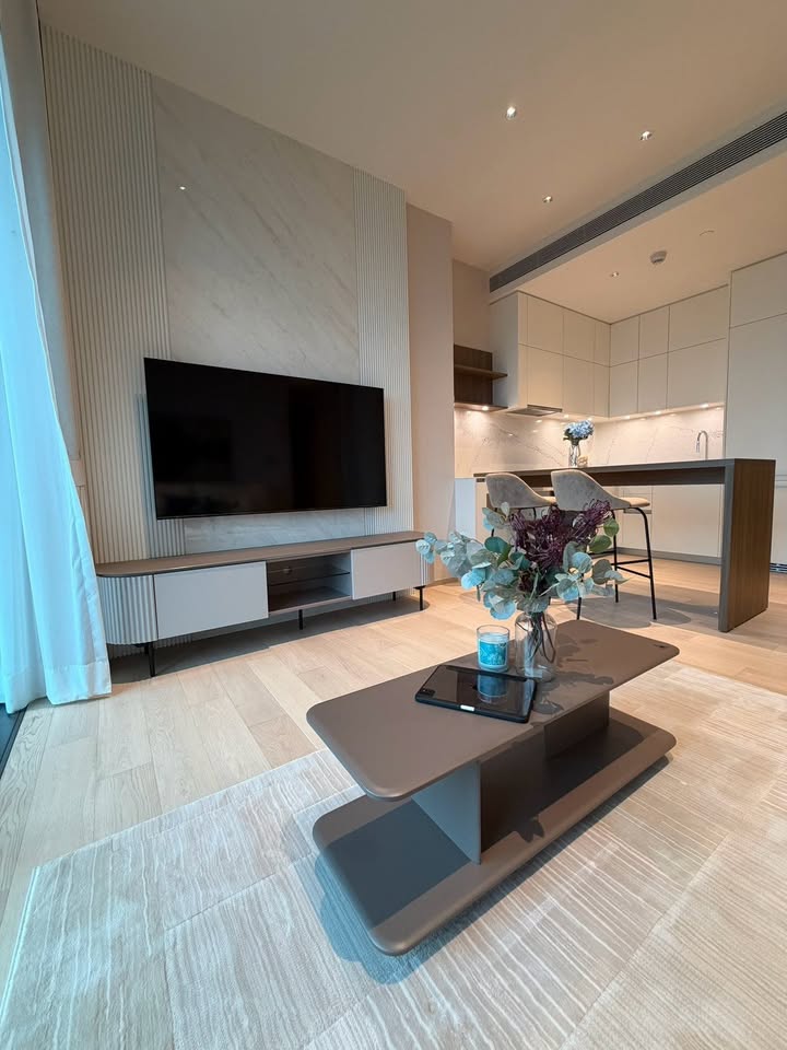 6910-092 Ultra Luxury Condo for Rent in Lumpini, at EI8HTEEN SEVEN, Ready to move in