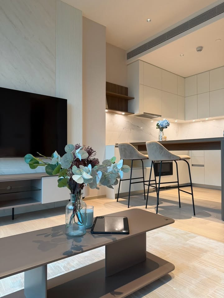 6910-092 Ultra Luxury Condo for Rent in Lumpini, at EI8HTEEN SEVEN, Ready to move in