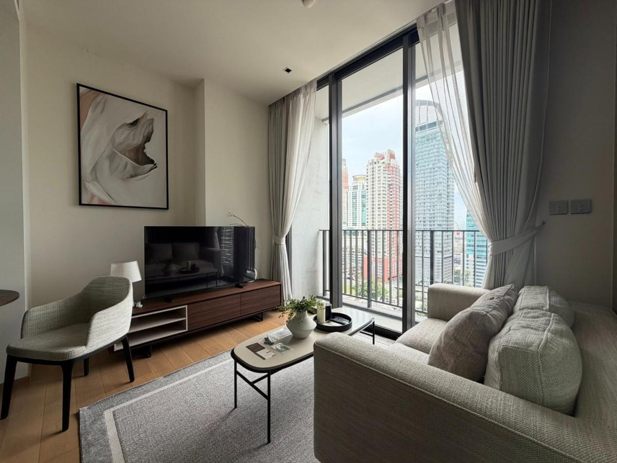 6910-103 Condo for Rent in Chidlom-Ploenchit, at 28 Chidlom, near BTS Chidlom