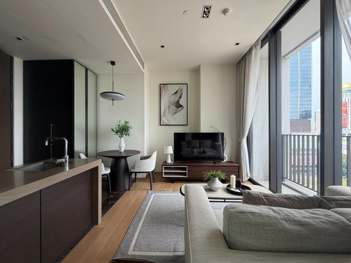 6910-103 Condo for Rent in Chidlom-Ploenchit, at 28 Chidlom, near BTS Chidlom