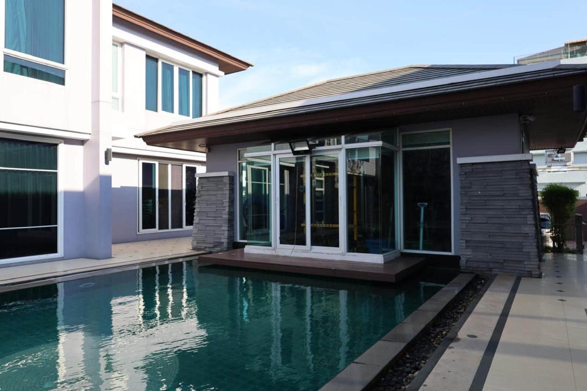 6910-104 ขาย บ้านสไตล์ Pool Villa เนื้อที่ 1 ไร่ ติดถนนเลียบทางด่วนรามอินทรา ซอยตัน น้ำไม่ท่วม
