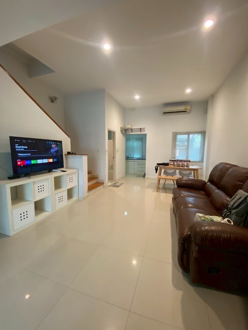 6910-112 ขาย/ให้เช่า ทาวน์โฮม 3 ชั้น The Metro Rama9 หลังบ้านติดสวน ไม่ชนเพื่อนบ้าน